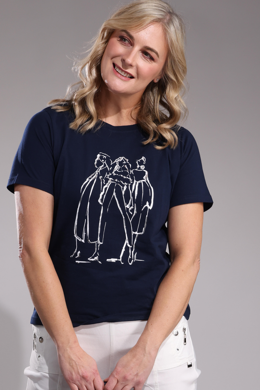 3405A1|THREE LADIES ON NAVY